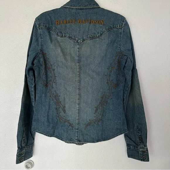 HARLEY DAVIDSON Studded & Embroidered Logo Denim Button Up Shirt in Blue Size M - Picture 2 of 5